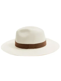 Billy White Hat With Nude Trim