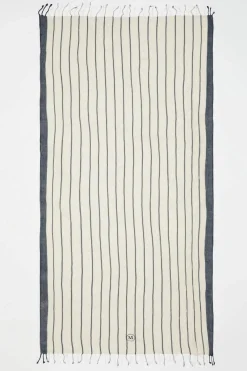 Capri Dark Blue/Beige Towel