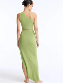 Gamze Erçel - Eila Green Top - Lyndon Green Skirt