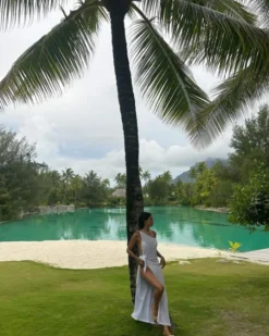 Sara Sampaio - Susanna White Dress